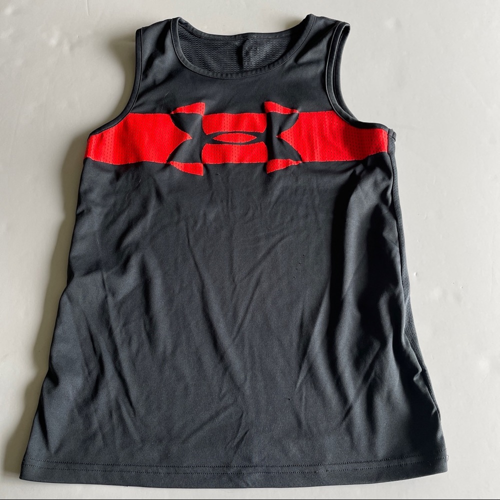 Under Armour tank